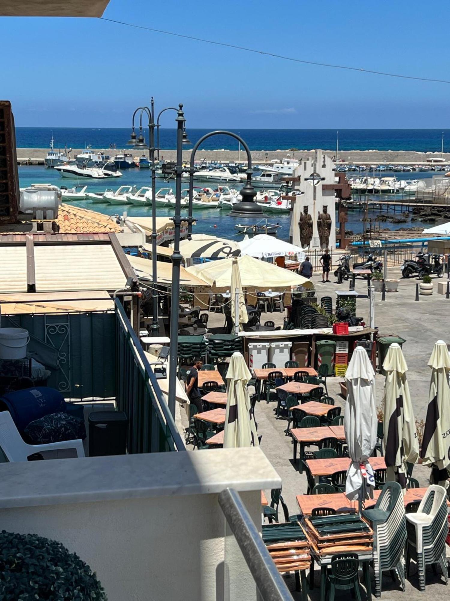 La Piazzetta A Mare Holiday House Sferracavallo Eksteriør bilde